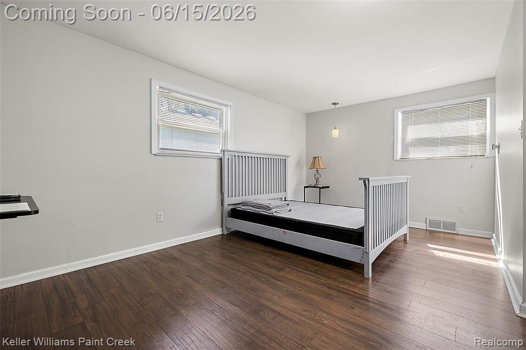 608 E Windemere Avenue, Royal Oak, MI 48073 — Photo 22
