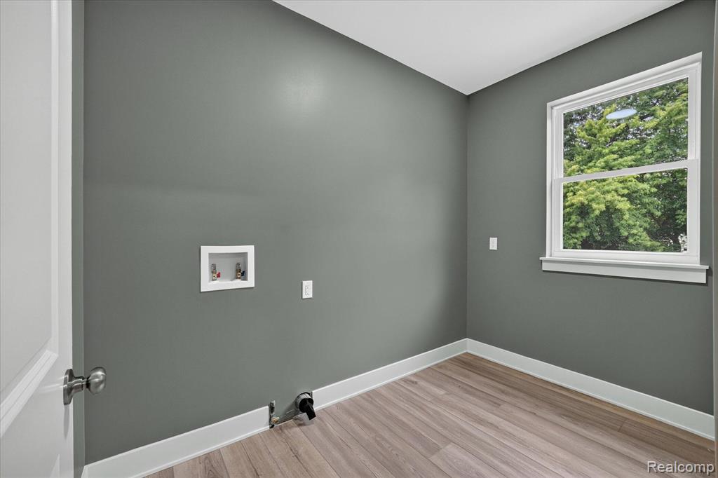 926 Ford Road, Carleton, MI 48117 — Photo 12