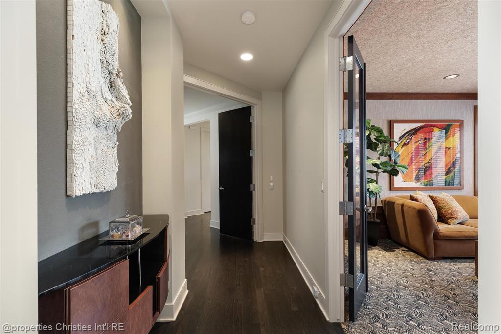 4712 Buckby Cross, Bloomfield Hills, MI 48302 — Photo 21