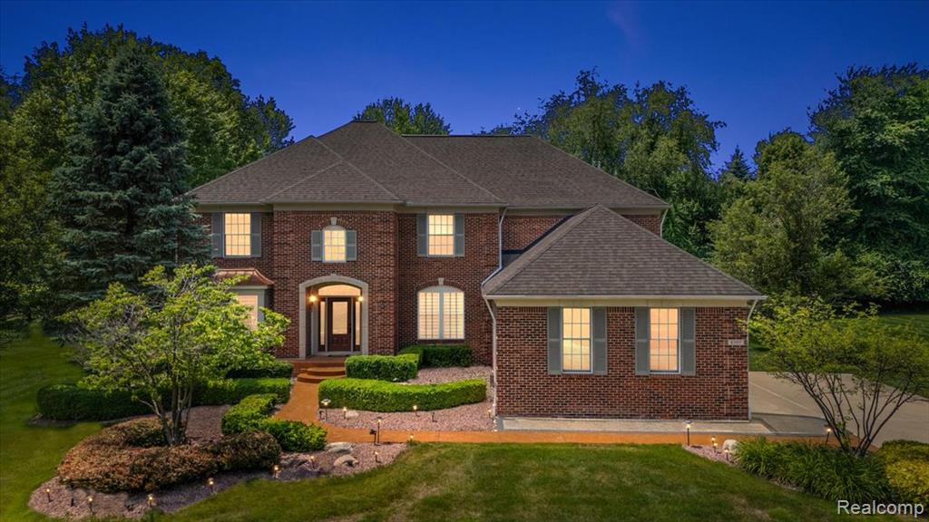 8507 Newbury Court N, Canton, MI 48187 — Photo 2