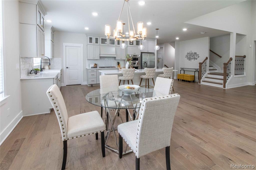 5532 Timber Glen Court, Ann Arbor, MI 48108 — Photo 12
