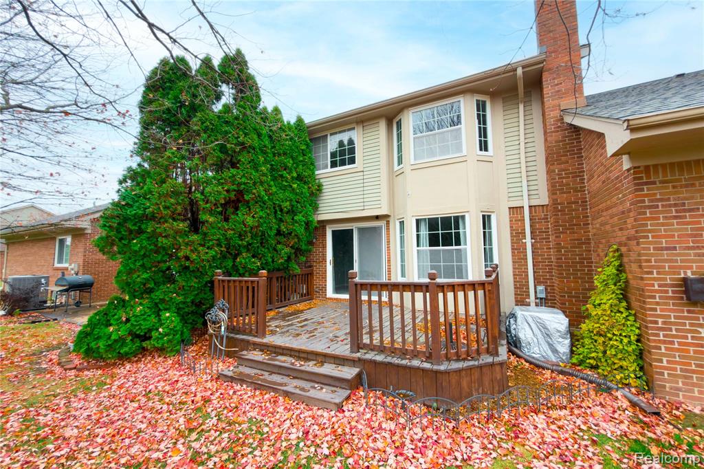 18689 Hilltop Boulevard, Riverview, MI 48193 — Photo 36