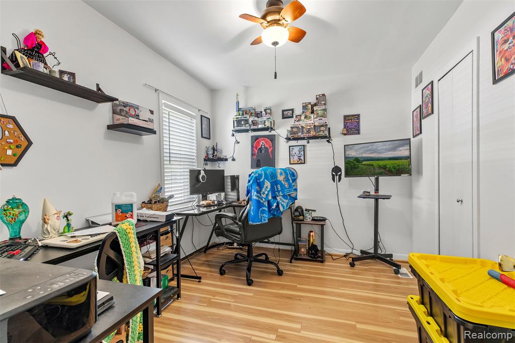 927 Goodale Avenue, Clawson, MI — Photo 9