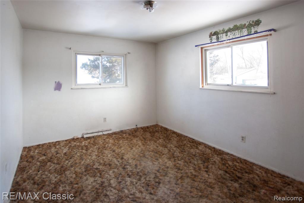 627 Sherbrooke Street, Commerce Twp, MI 48382 — Photo 18
