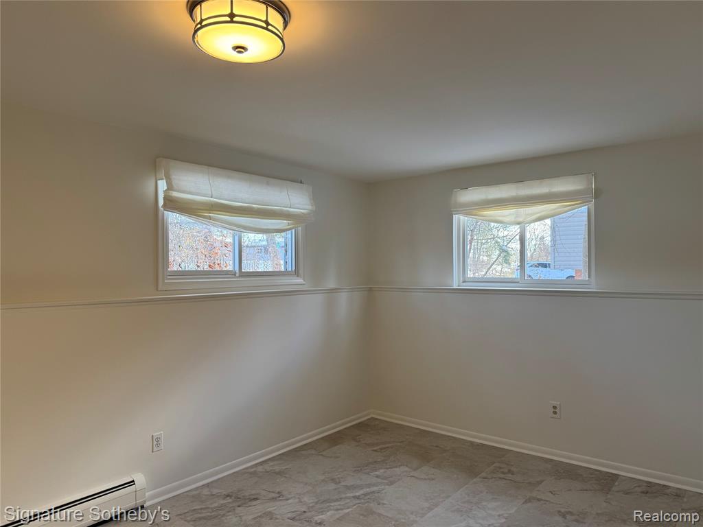 4138 Westover Drive, West Bloomfield, MI 48323 — Photo 9