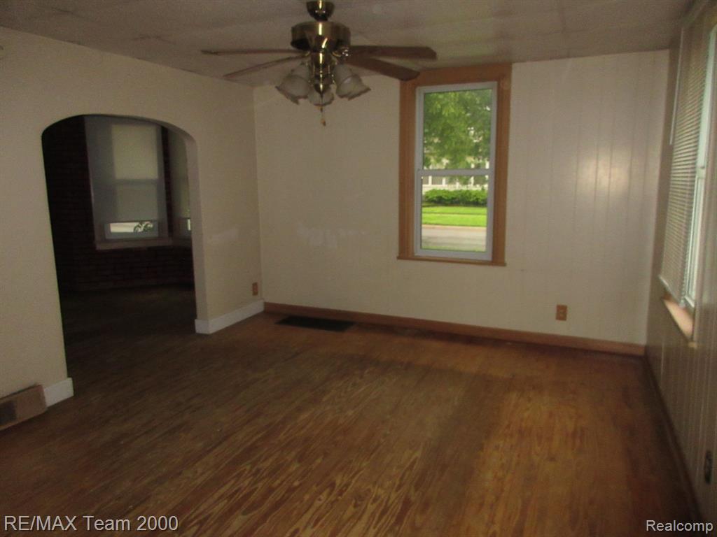 604 Smith Street, Monroe, MI 48161 — Photo 10