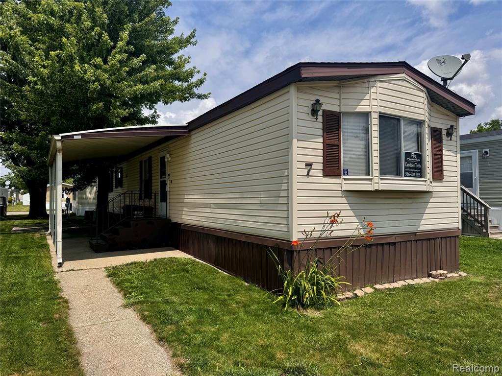46000 Geddes Rd, 7, Canton, MI 48188 — front exterior