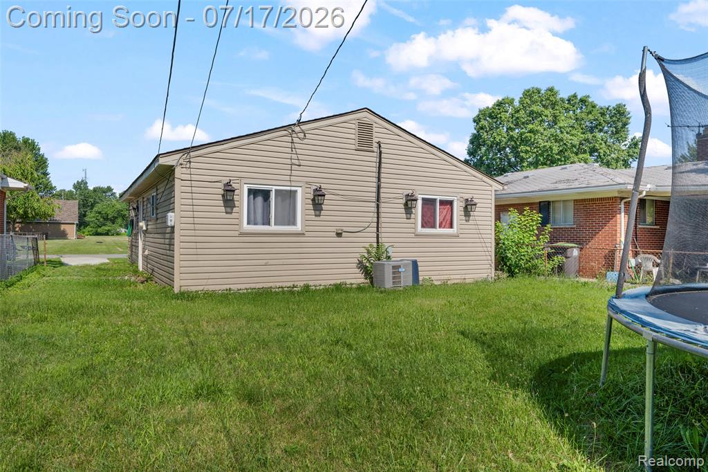 6871 Troy Street, Taylor, MI 48180 — Photo 42