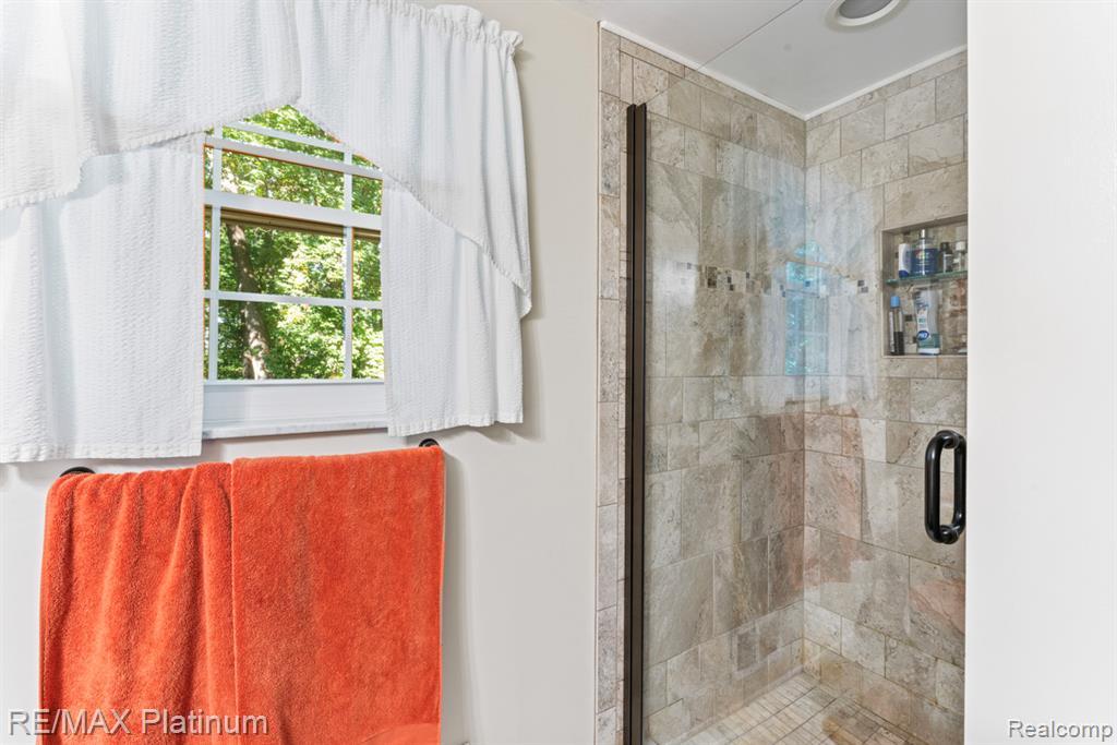 6567 Heaven Drive, Howell, MI 48855 — Photo 30