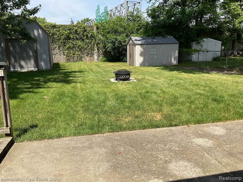 9127 BRIARWOOD Drive, Plymouth, MI 48170 — Photo 23