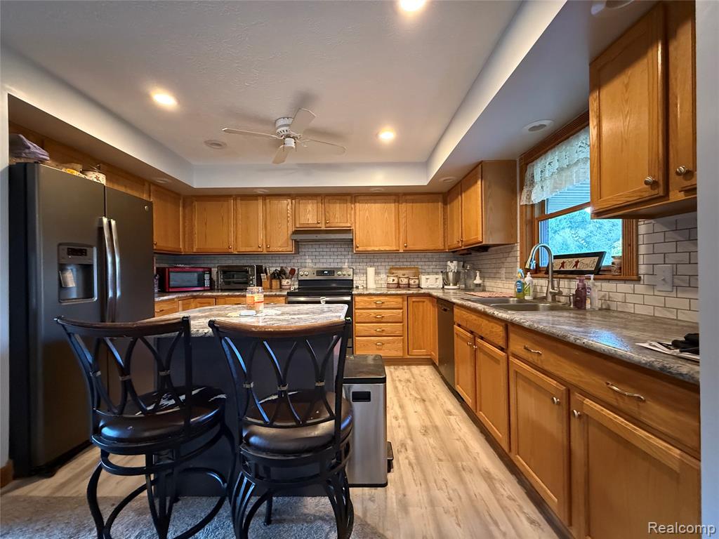 835 N Lake George Road, Attica, MI 48412 — Photo 5