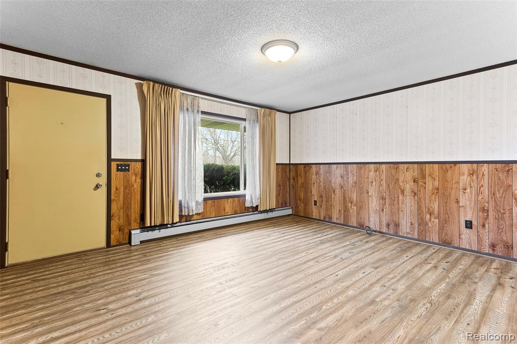 45784 Willis Road, Belleville, MI 48111 — Photo 2