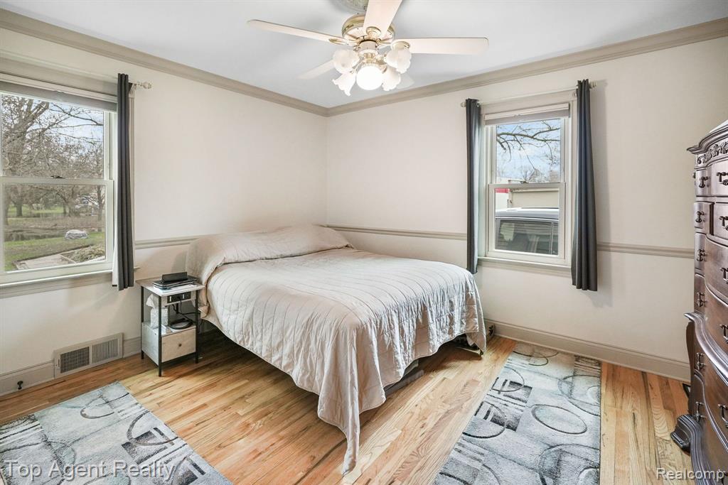 7545 CRISSMAN Street, Utica, MI 48317 — Photo 13