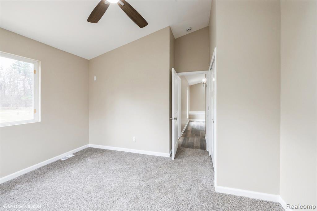 4170 NAVARRA, White Lake, MI 48383 — Photo 12