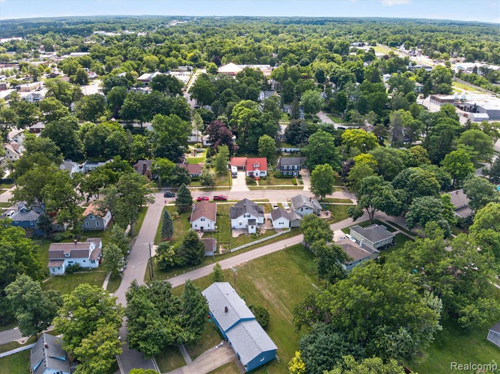 410 S Center Street, Howell, MI 48843 — Photo 40