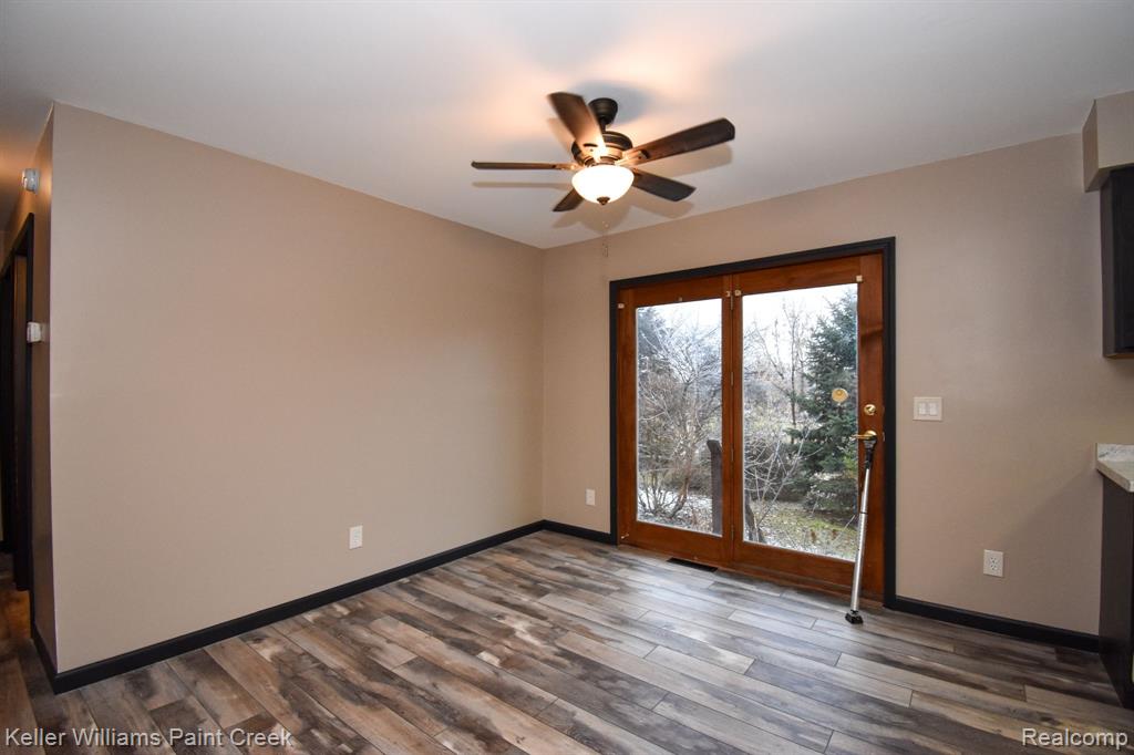10110 SMITHS CREEK Road, Wales, MI — Photo 15