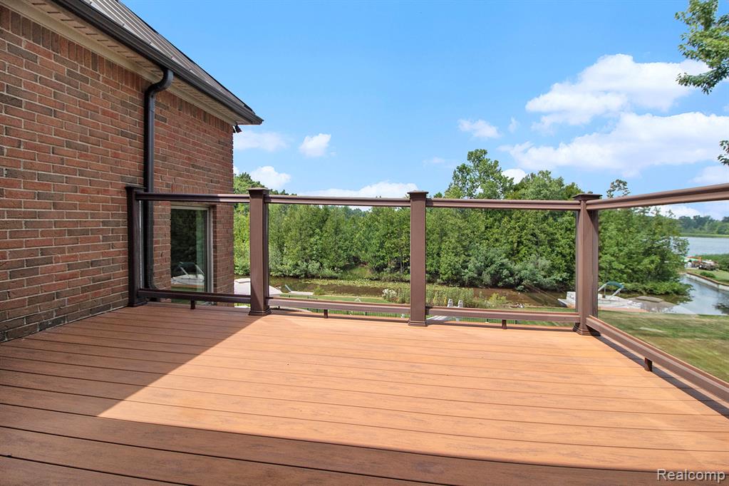 4973 Parview Drive, Clarkston, MI — Photo 33