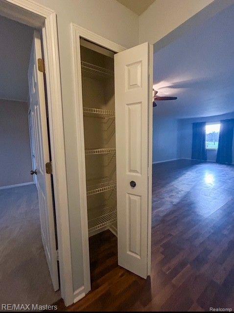 726 CLAIRE POINTE Circle, Saint Clair Shores, MI 48081 — Photo 17