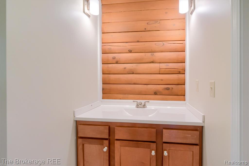 1077 Hadley Road, Lapeer, MI 48446 — Photo 28