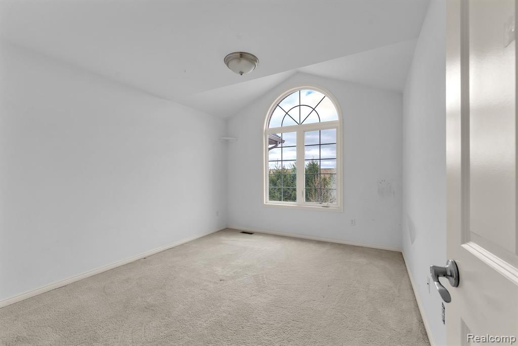 42088 Woodglen Drive, Novi, MI — Photo 33