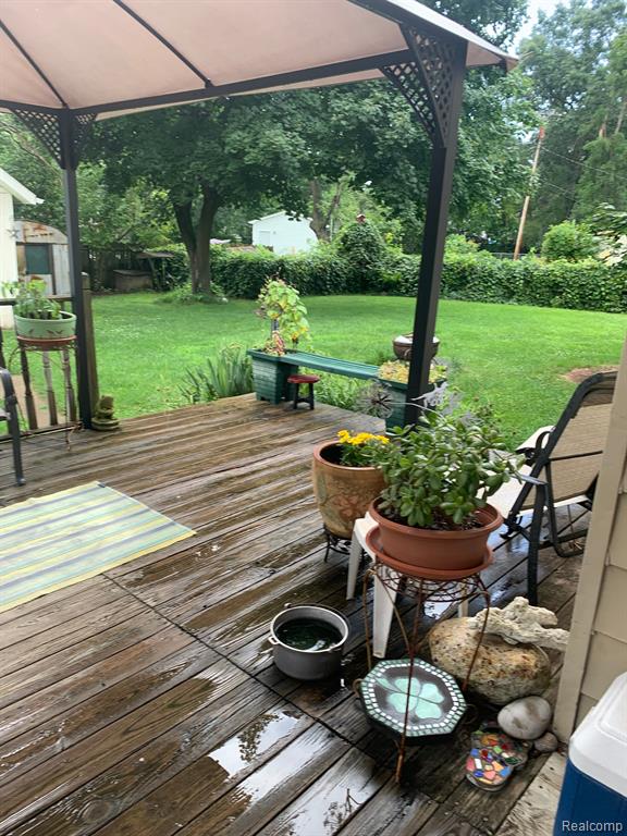 9877 ELIZABETH LAKE Road, White Lake, MI — Photo 6