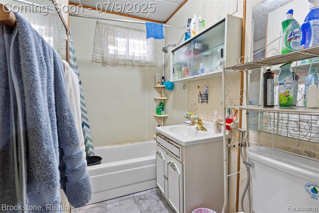 3831 Casmere Street, Hamtramck, MI 48212 — Photo 21