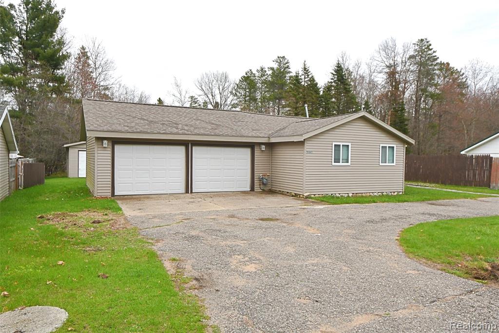 10865 Johnston Boulevard, St. Helen, MI 48656