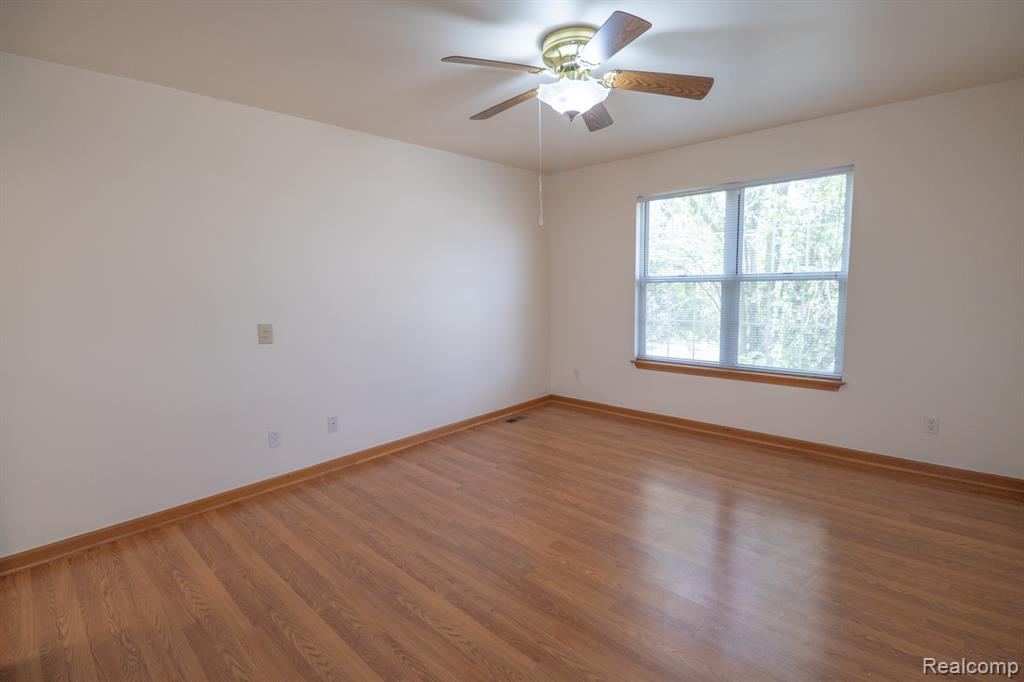 42091 Greenwood Drive, Canton, MI 48187 — Photo 30