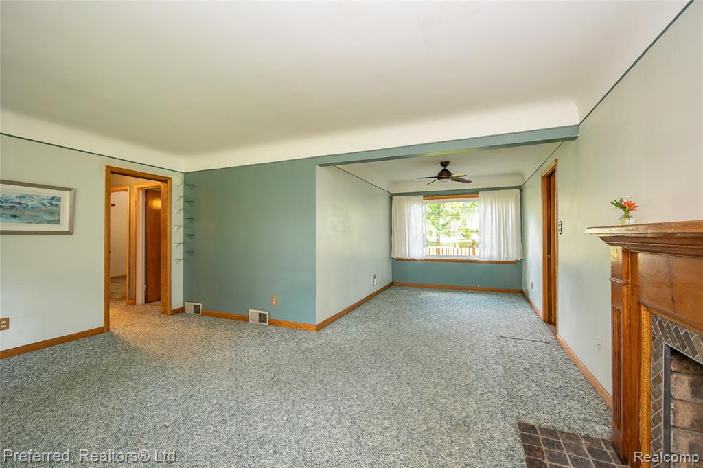 6346 Donaldson Drive, Troy, MI 48085 — Photo 8