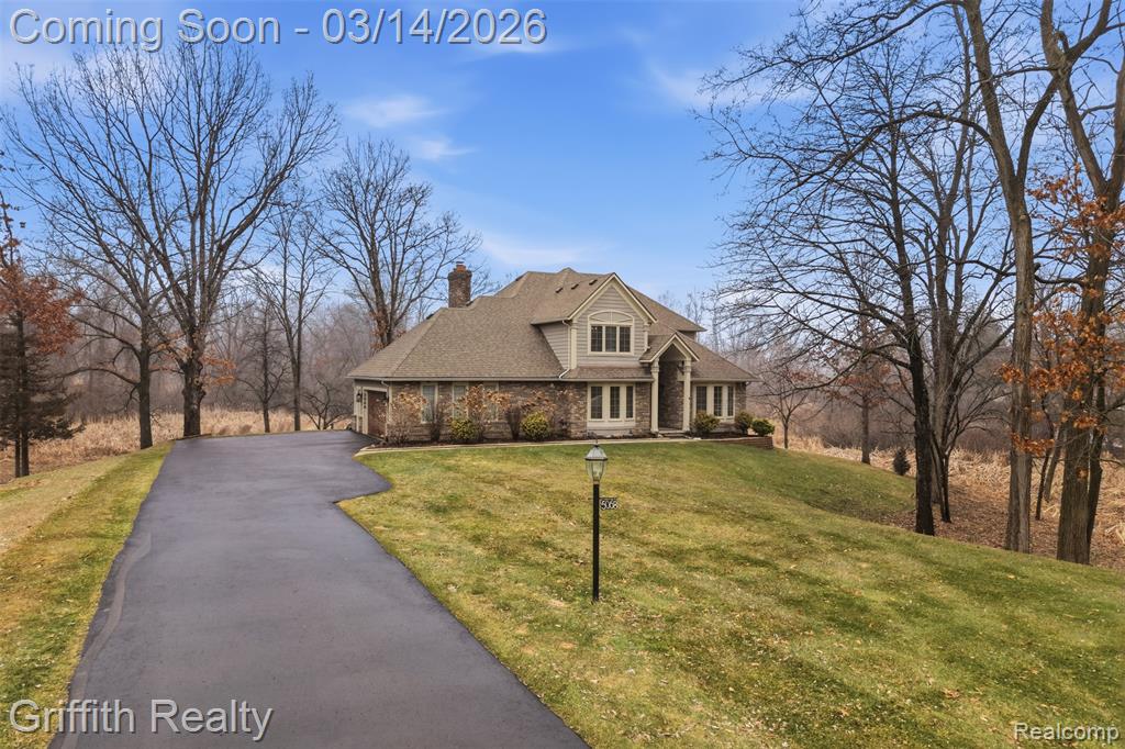 5068 Brookwood Meadows Drive, Brighton, MI 48116 — front exterior