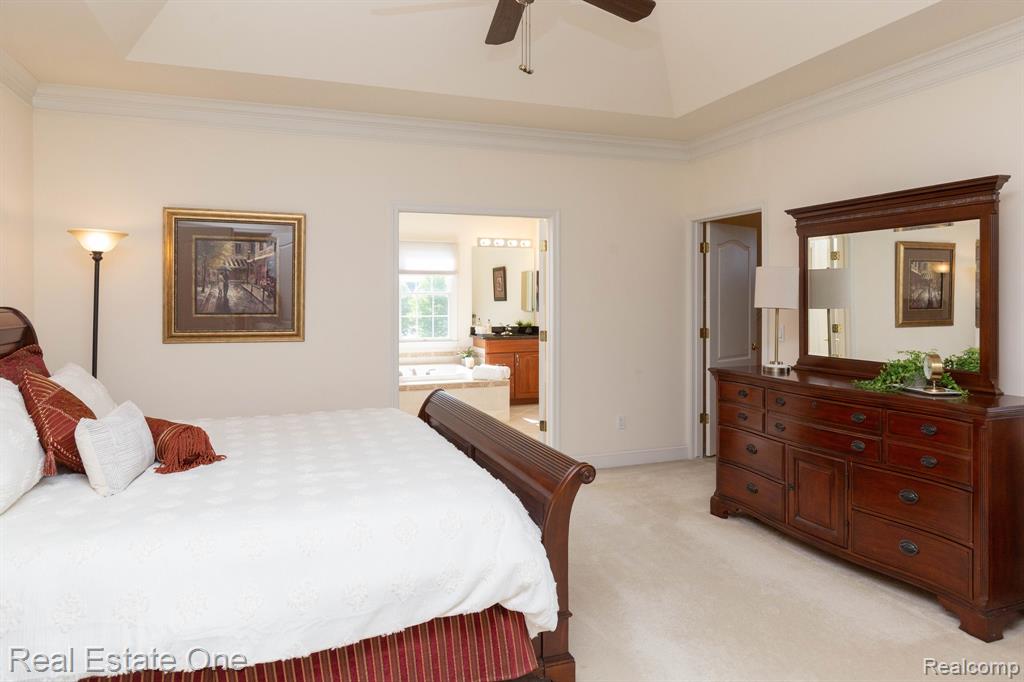 3755 S Century Oak Circle, Oakland, MI — Photo 24