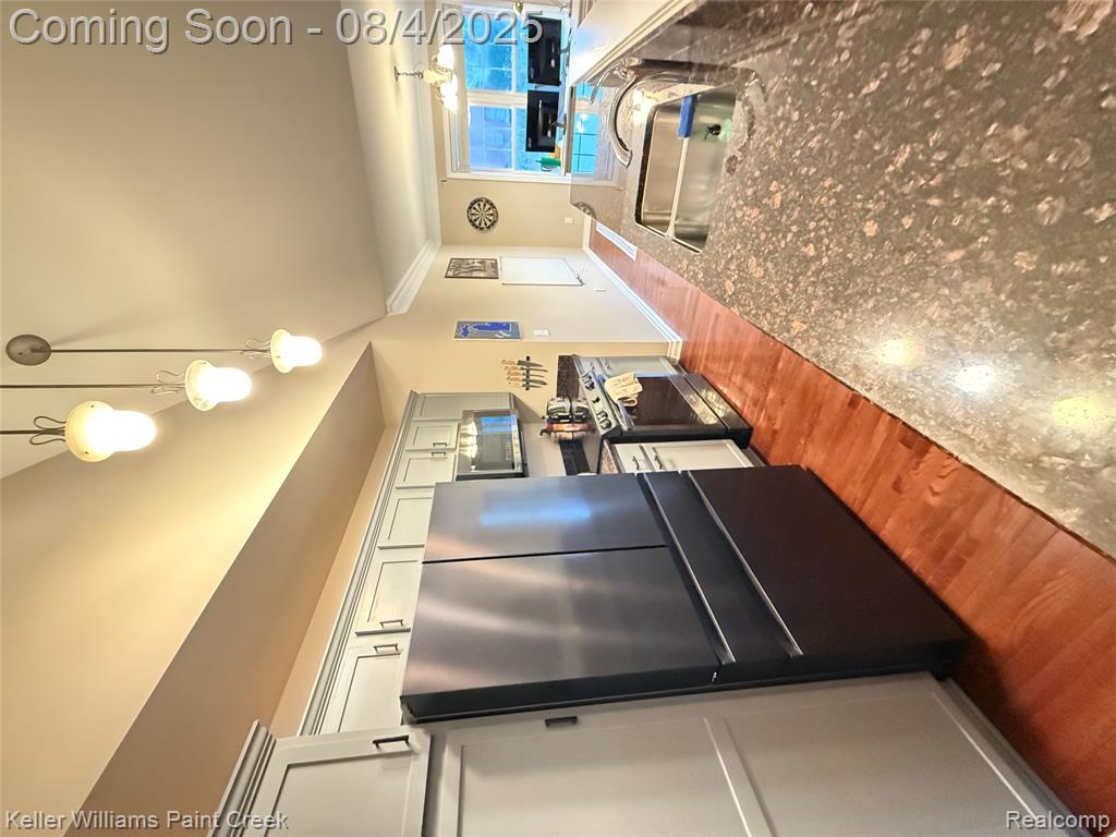 5705 Hampshire Lane, Ypsilanti, MI 48197 — Photo 4