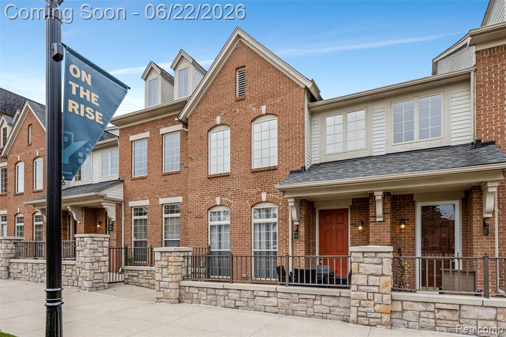 11 N Squirrel Road, Auburn Hills, MI 48326 — Photo 3