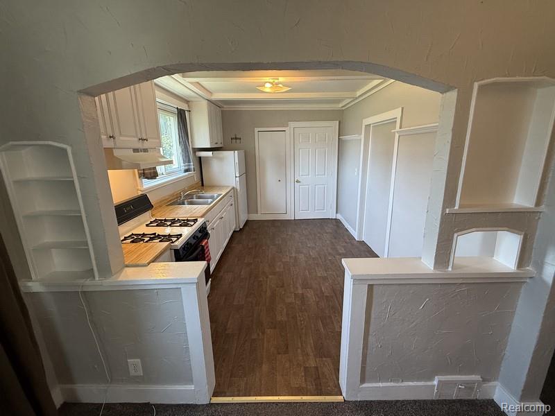 5015 SASHABAW Road, Clarkston, MI — Photo 8