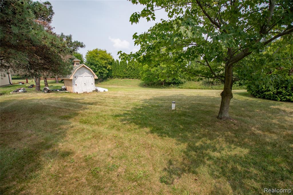 808 Vivian Lane, Oxford, MI 48371 — Photo 30