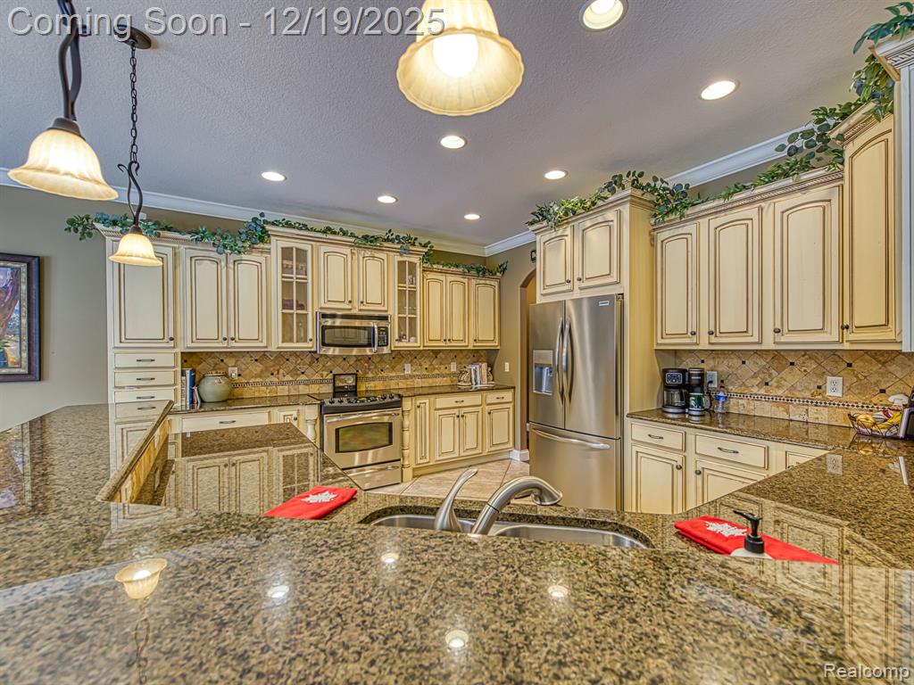 7087 Sierra Lane, Temperance, MI 48182 — Photo 13