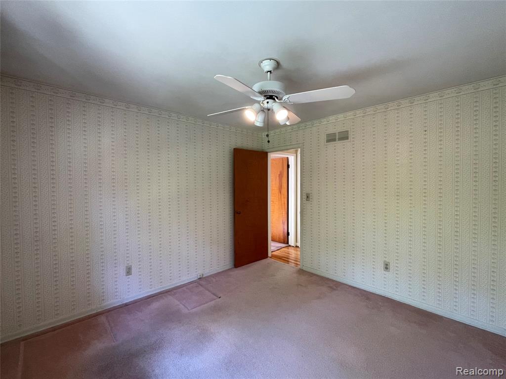 46151 Bloomcrest Drive, Northville, MI 48167 — Photo 26