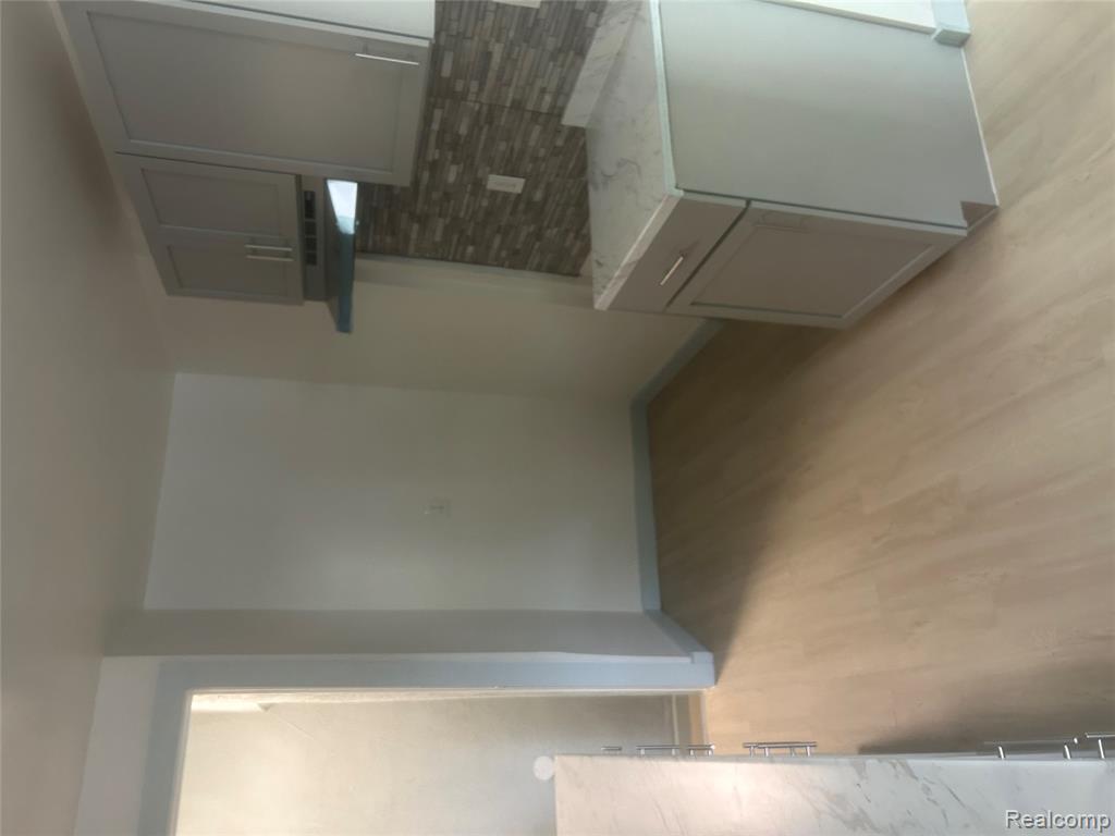552 N Harris Road, Ypsilanti, MI 48198 — Photo 18