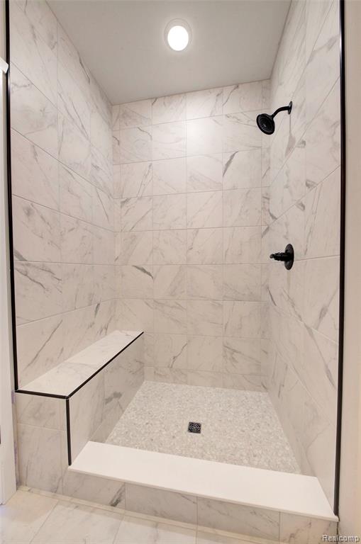 688 Round Rock Drive, Howell, MI 48843 — Photo 44