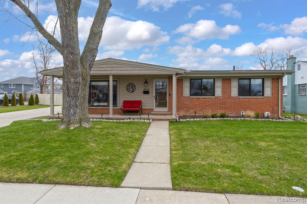 4010 MARK ORR Road, Royal Oak, MI 48073 — front exterior