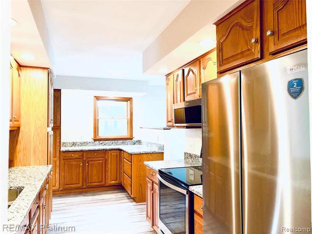 971 Strawberry Street, Dundee, MI 48131 — Photo 6