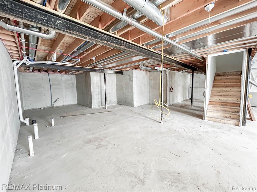 4580 STILLMEADOW Drive, Howell, MI 48843 — Photo 36