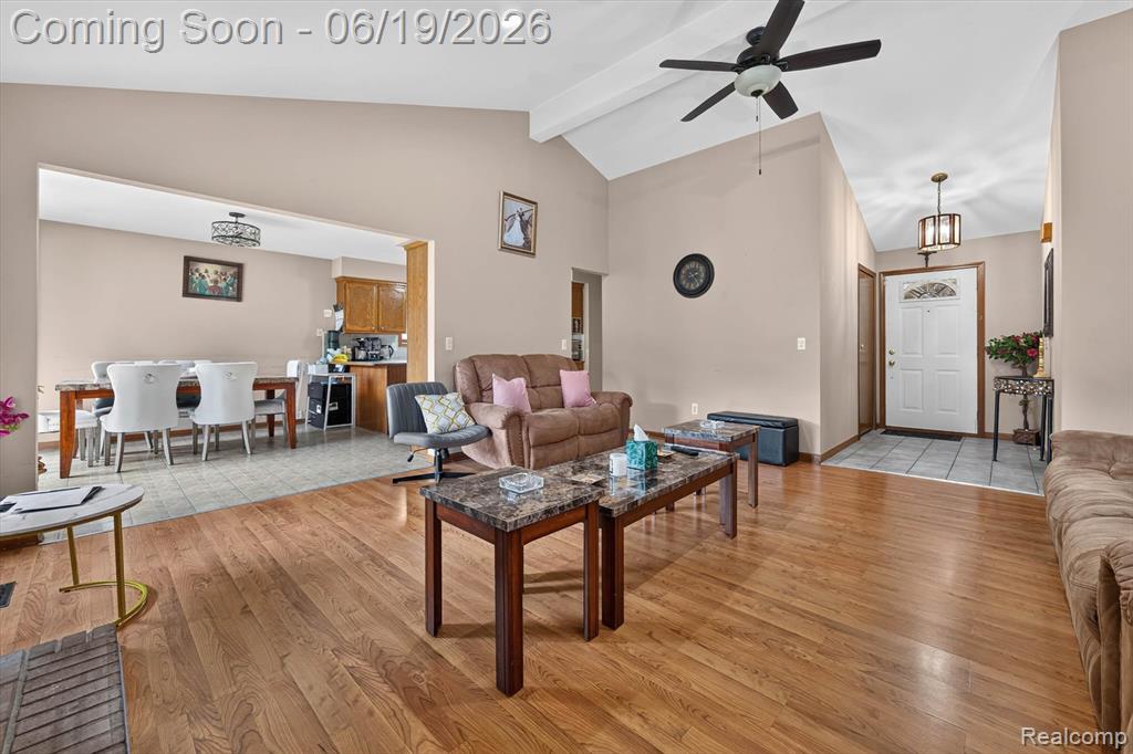 46362 Springhill Drive, Utica, MI 48317 — Photo 9