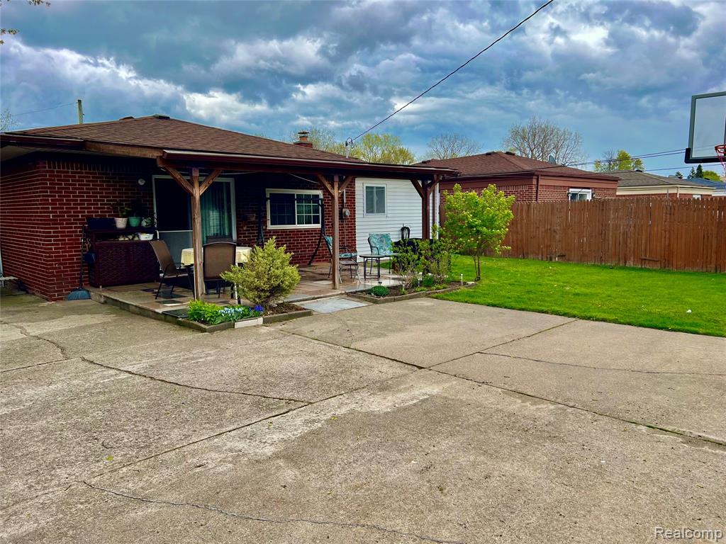 34405 Little Mack Avenue, Clinton Twp, MI 48035 — Photo 30
