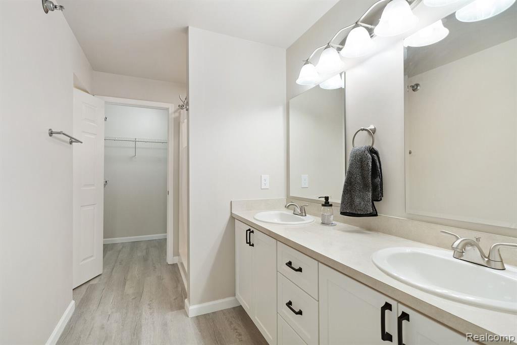 304 LEGATO Drive, Walled Lake, MI 48390 — Photo 18