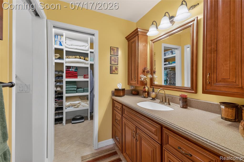 7373 Ponderosa Drive, Swartz Creek, MI 48473 — Photo 21