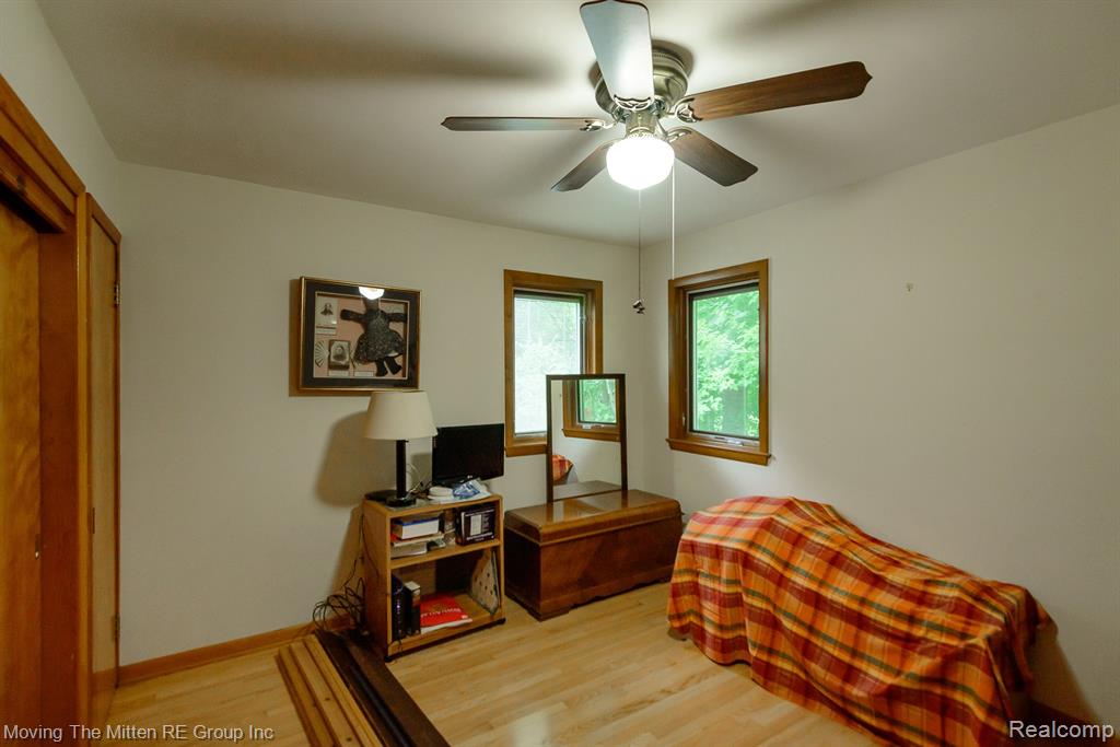 9205 Rocker Avenue, Plymouth, MI 48170 — Photo 21