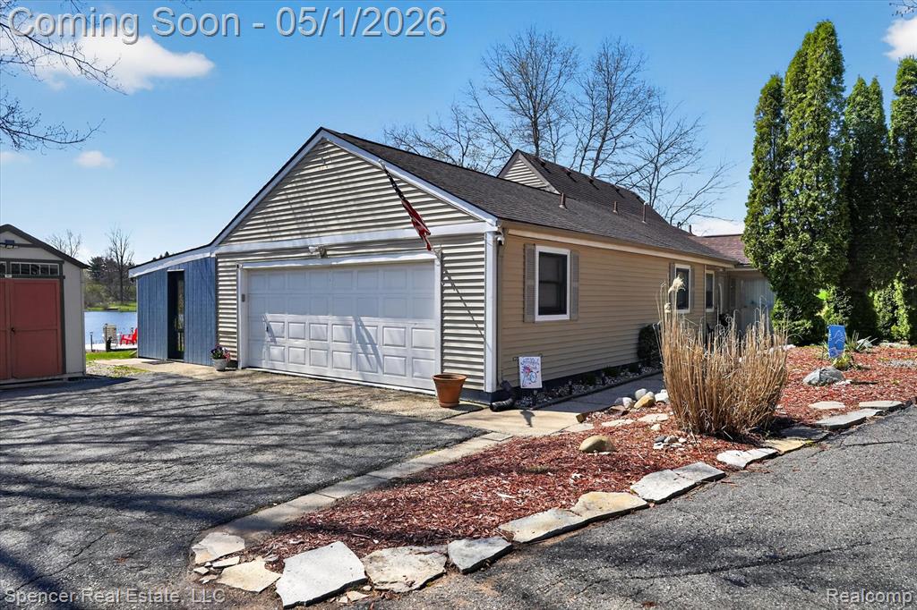 604 Gaffney, Highland, MI 48356 — Photo 41