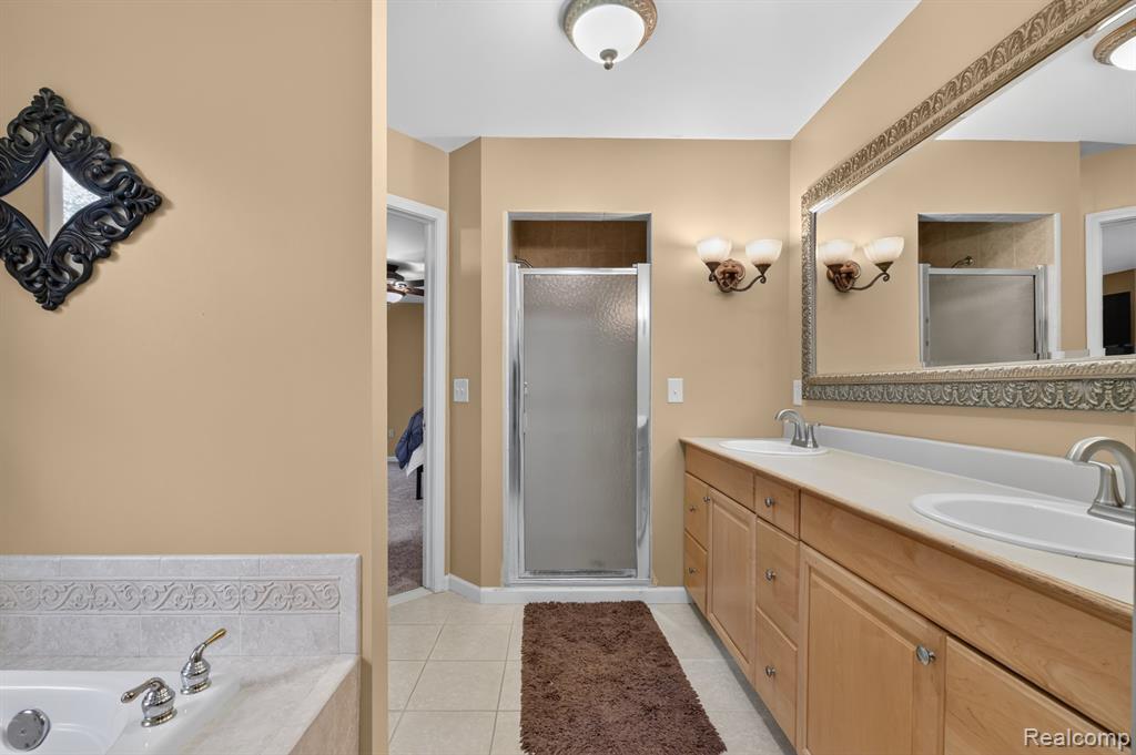 7943 Debora Drive, Brighton, MI 48114 — Photo 40
