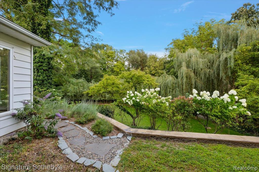 22601 Highbank Drive, Beverly Hills, MI 48025 — Photo 59